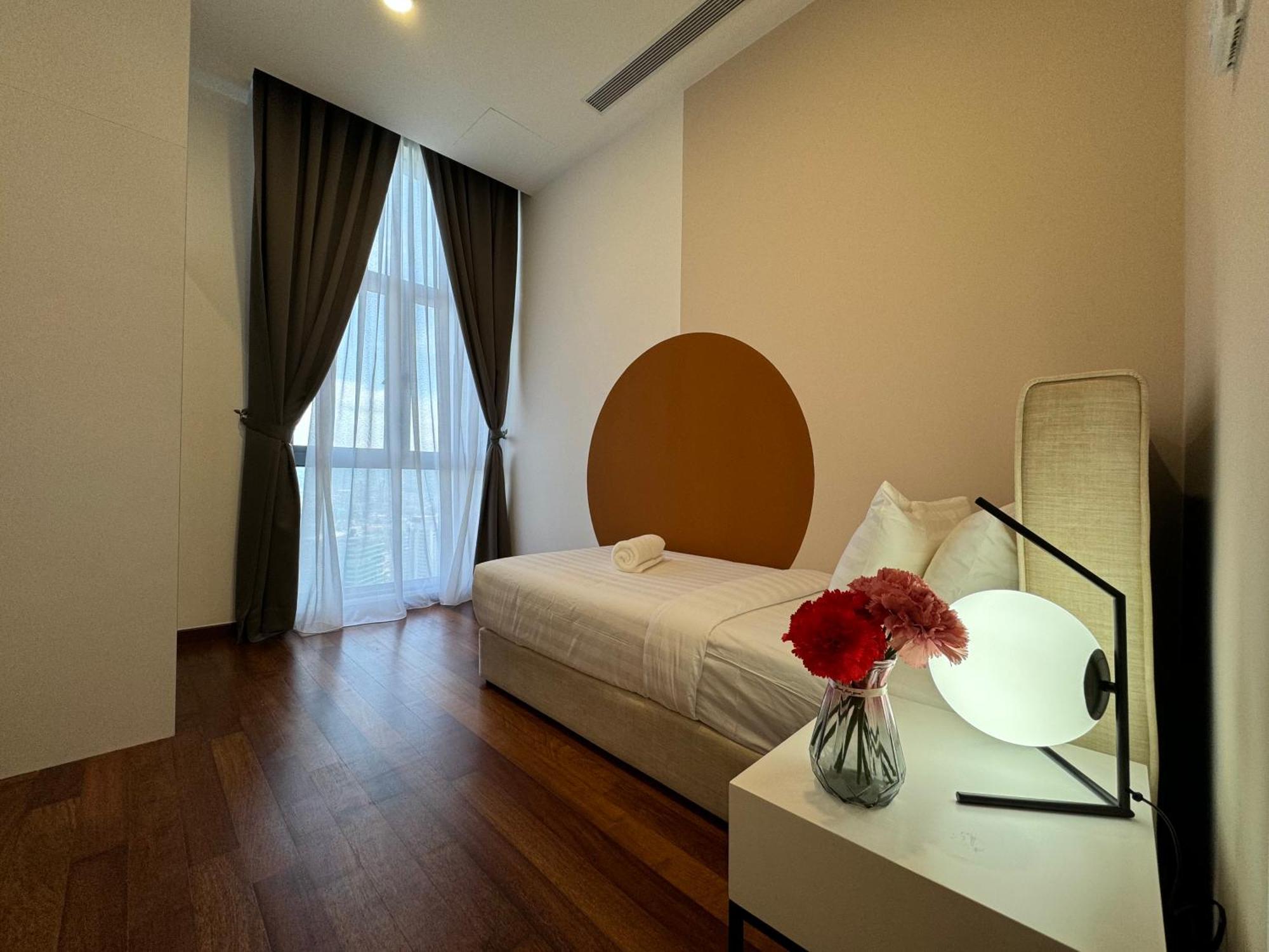Royce Klcc Centre By Dormeo Destinations *